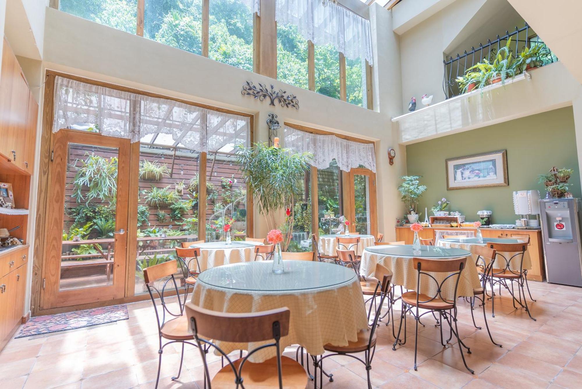 Europe Villa 仁愛郷 エクステリア 写真