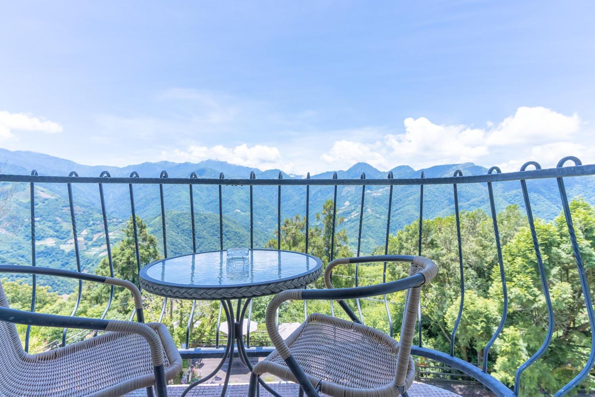 Europe Villa 仁愛郷 エクステリア 写真