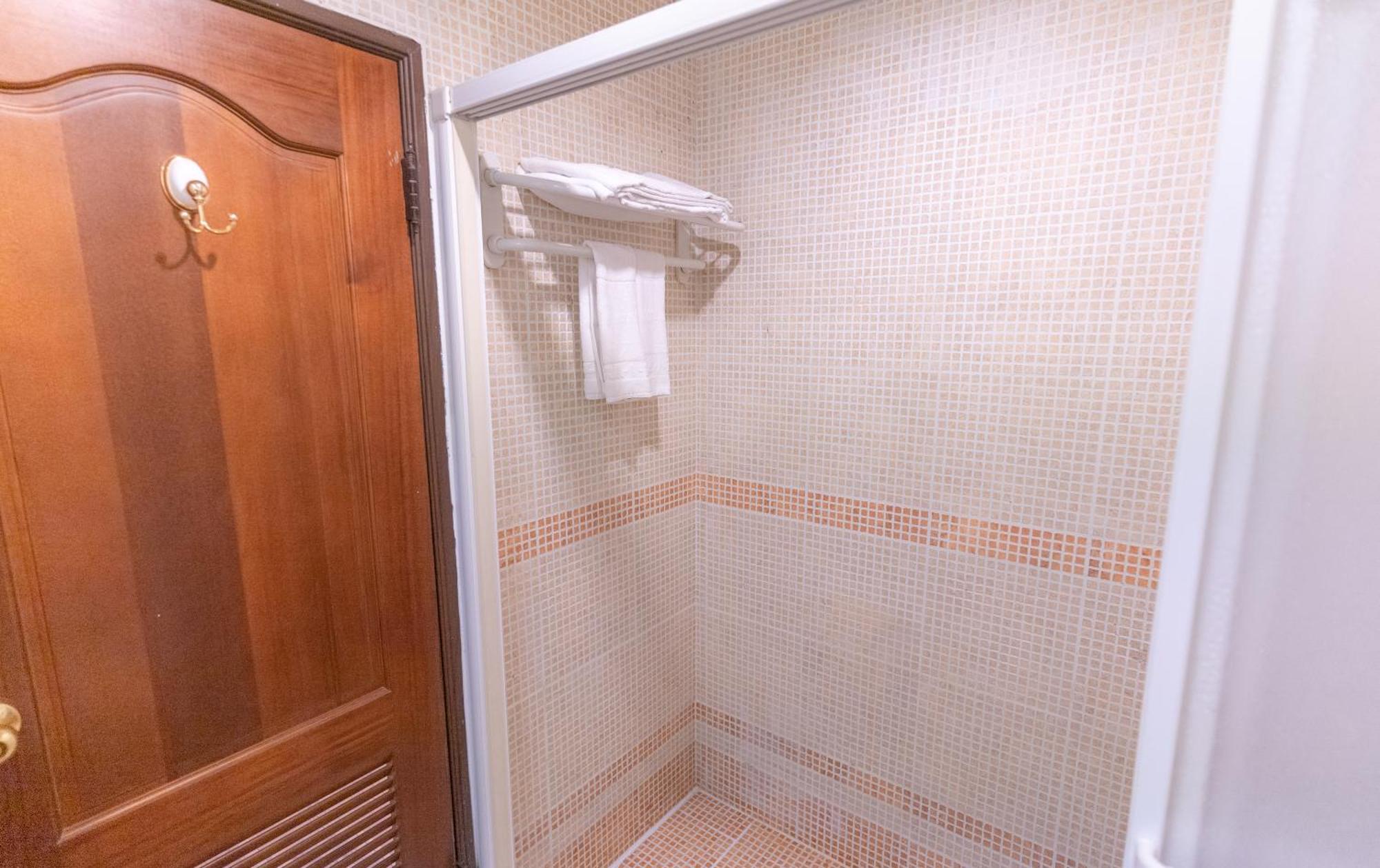 Europe Villa 仁愛郷 エクステリア 写真